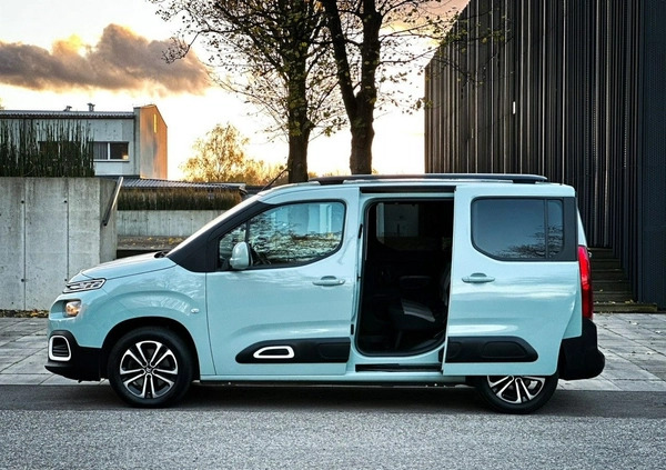 Citroen Berlingo cena 62500 przebieg: 155000, rok produkcji 2018 z Łódź małe 466